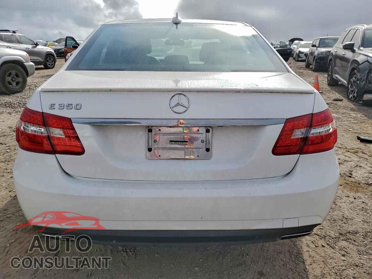 MERCEDES-BENZ E-CLASS 2013 - WDDHF5KB6DA765815