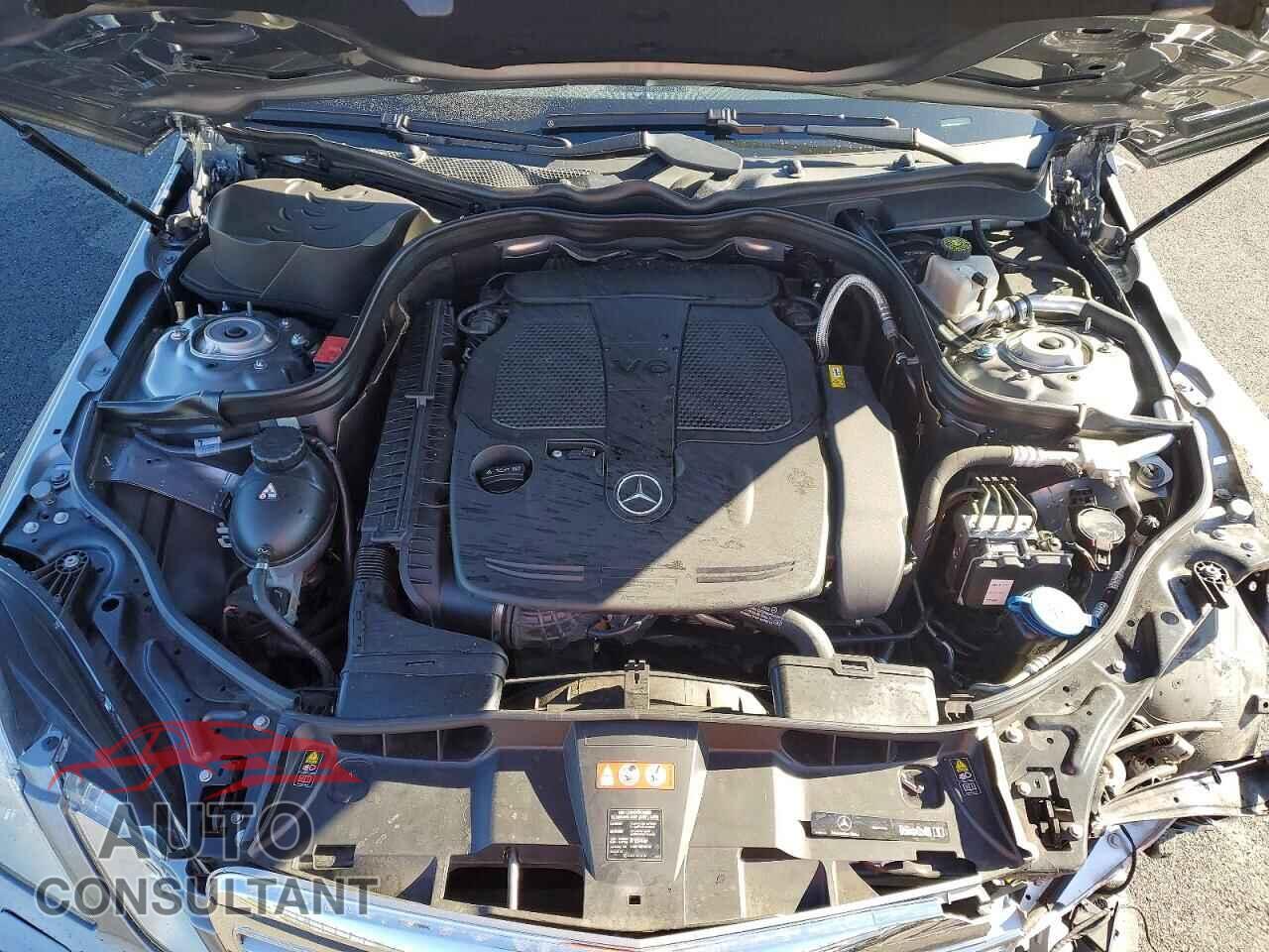MERCEDES-BENZ E-CLASS 2012 - WDDHF5KB9CA555191