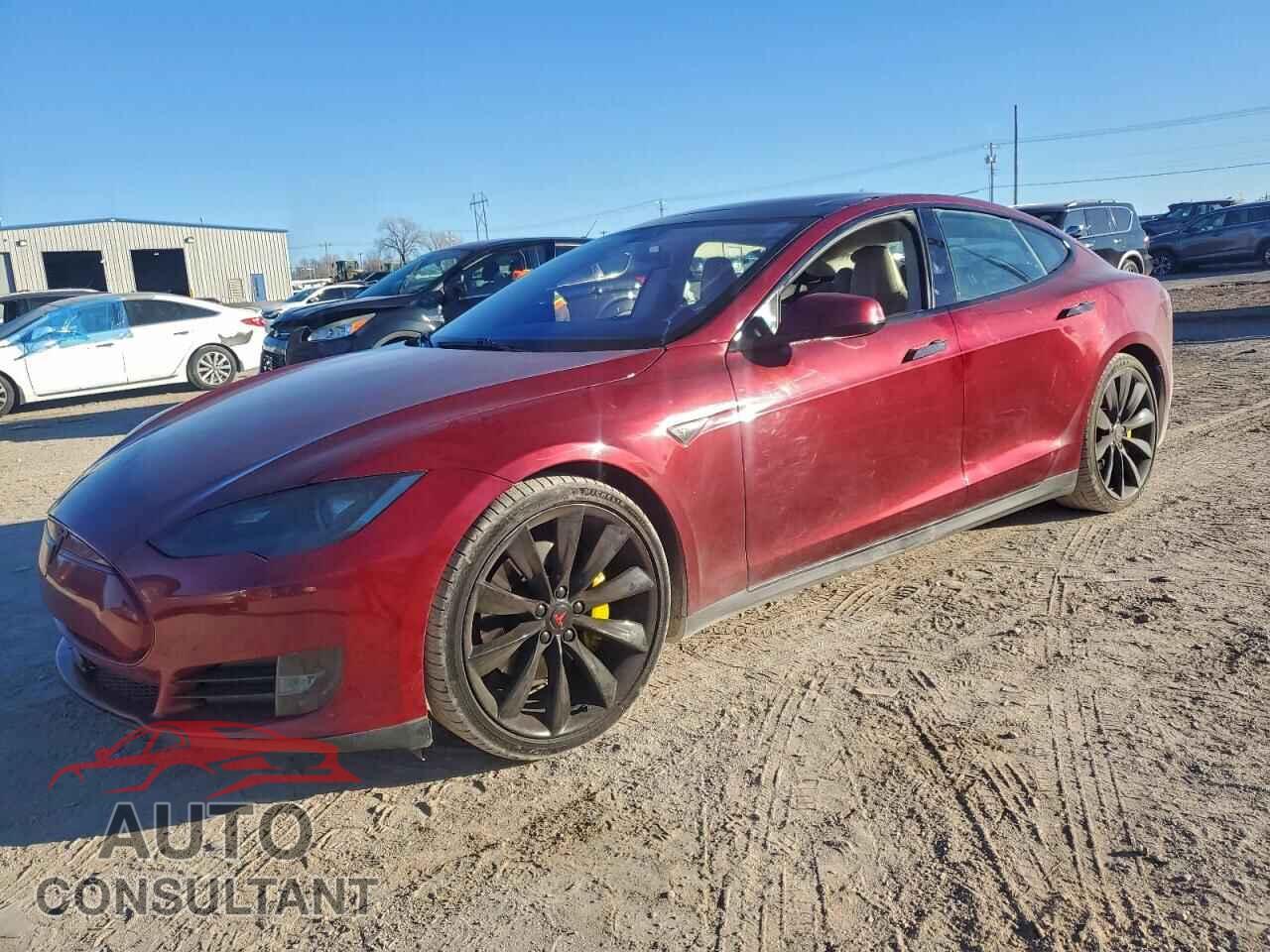 TESLA MODEL S 2012 - 5YJSA1DP7CFS00799