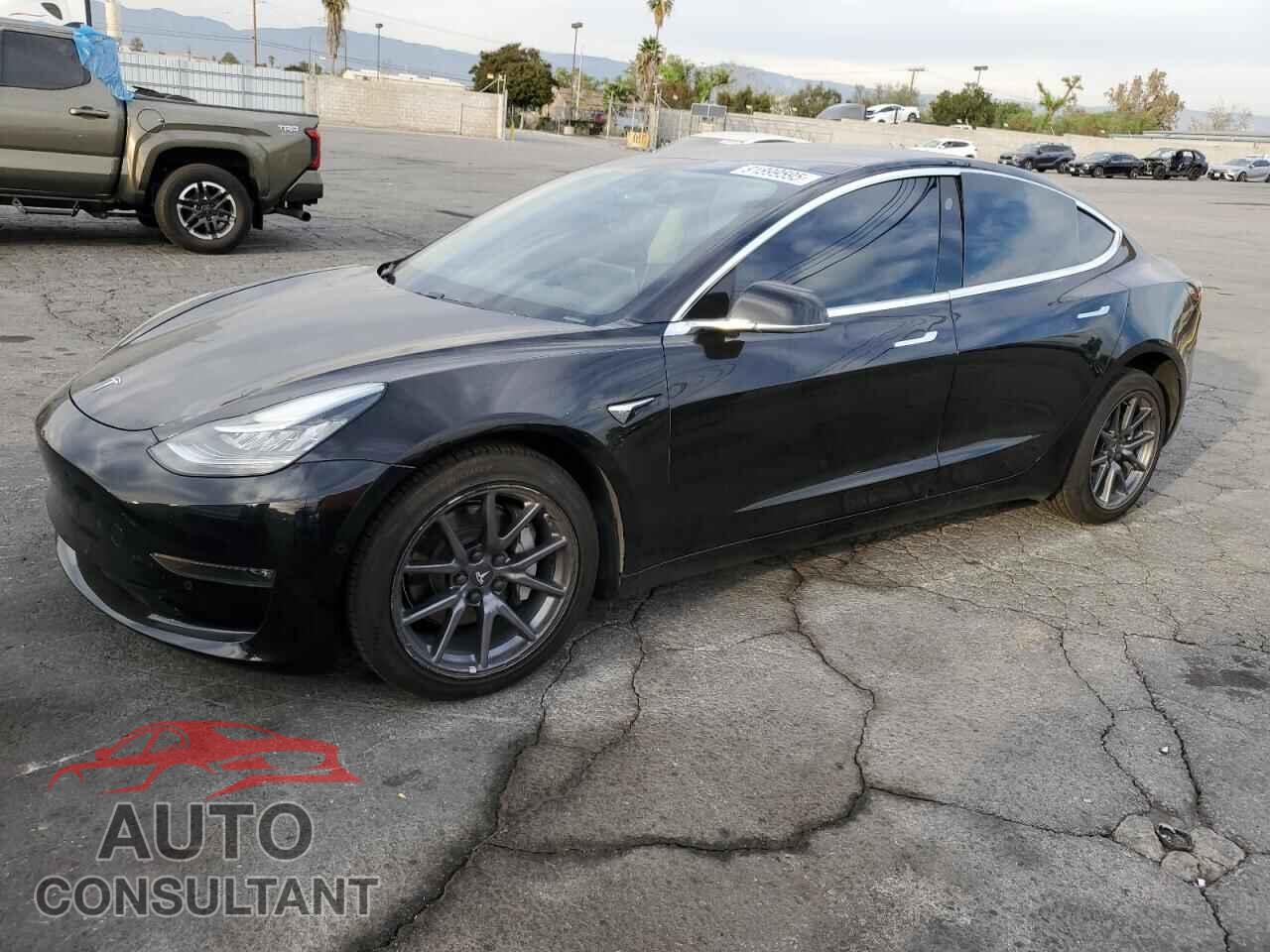 TESLA MODEL 3 2019 - 5YJ3E1EBXKF208910