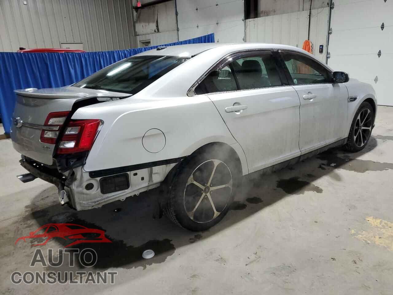 FORD TAURUS 2016 - 1FAHP2E82GG125906