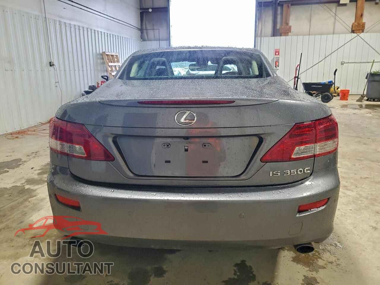 LEXUS IS 2012 - JTHFE2C26C2508548