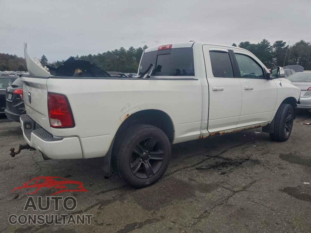 DODGE RAM 1500 2012 - 1C6RD7HT0CS321460