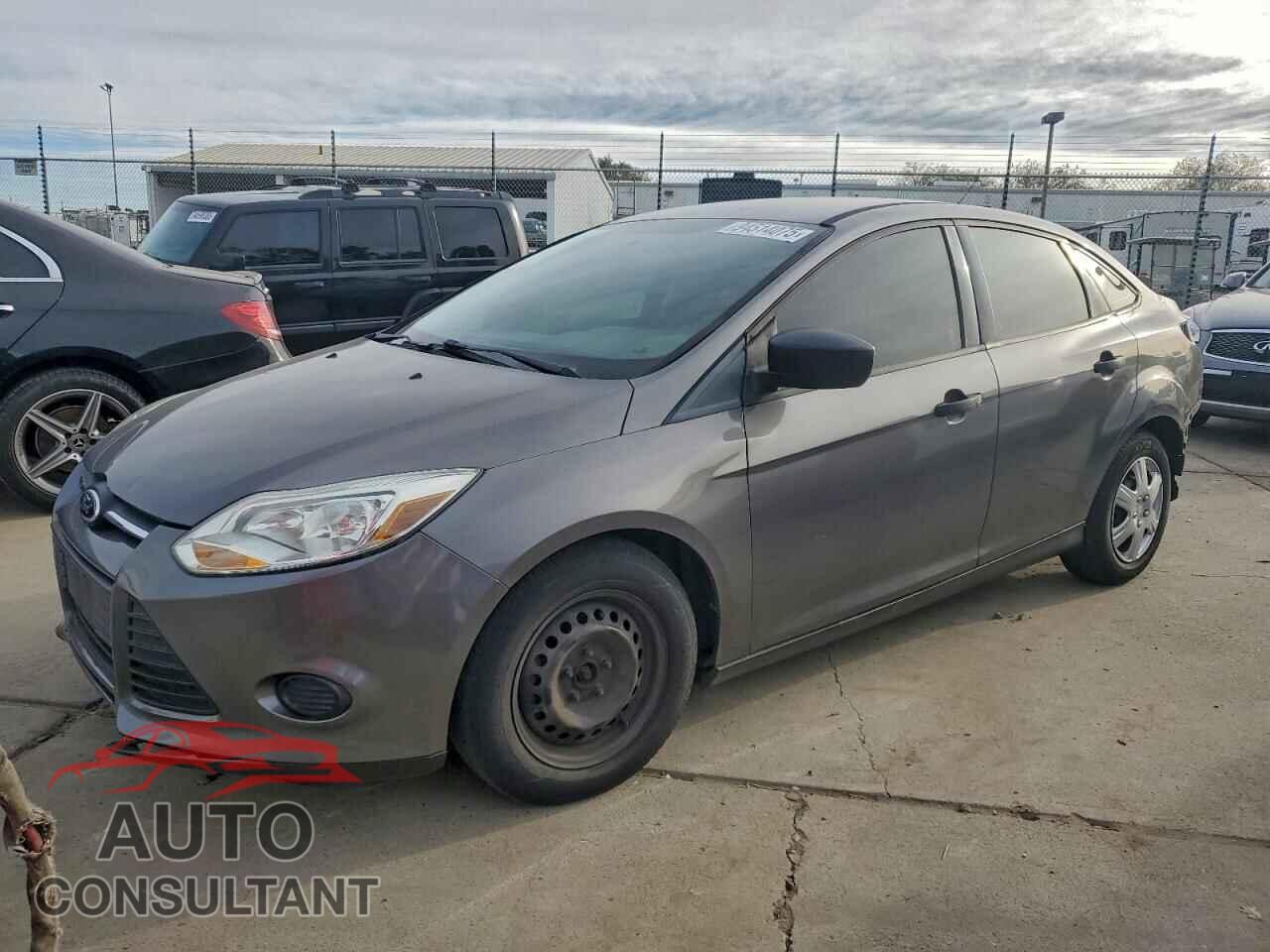 FORD FOCUS 2013 - 1FADP3E27DL116556