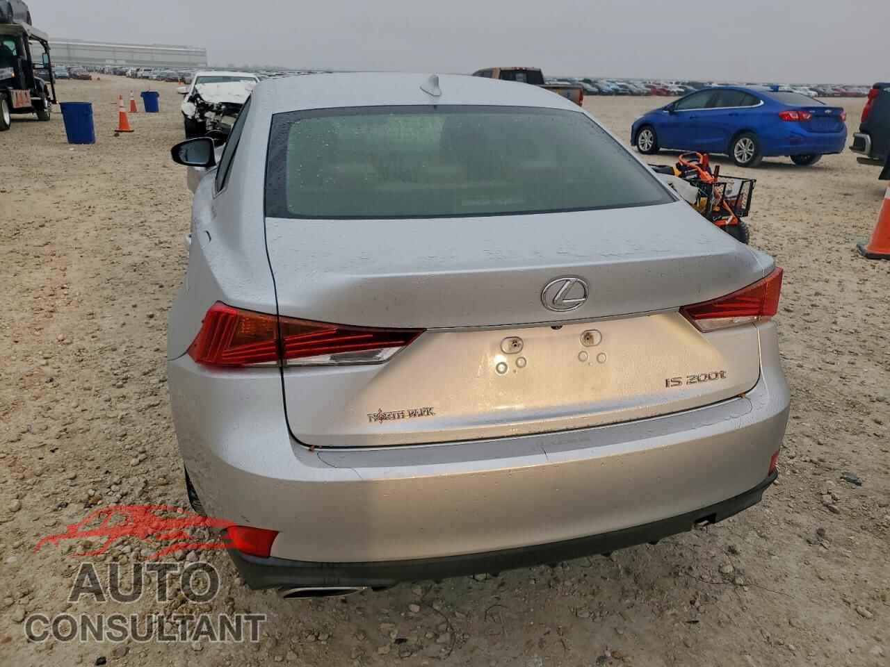 LEXUS IS 2017 - JTHBA1D24H5048332
