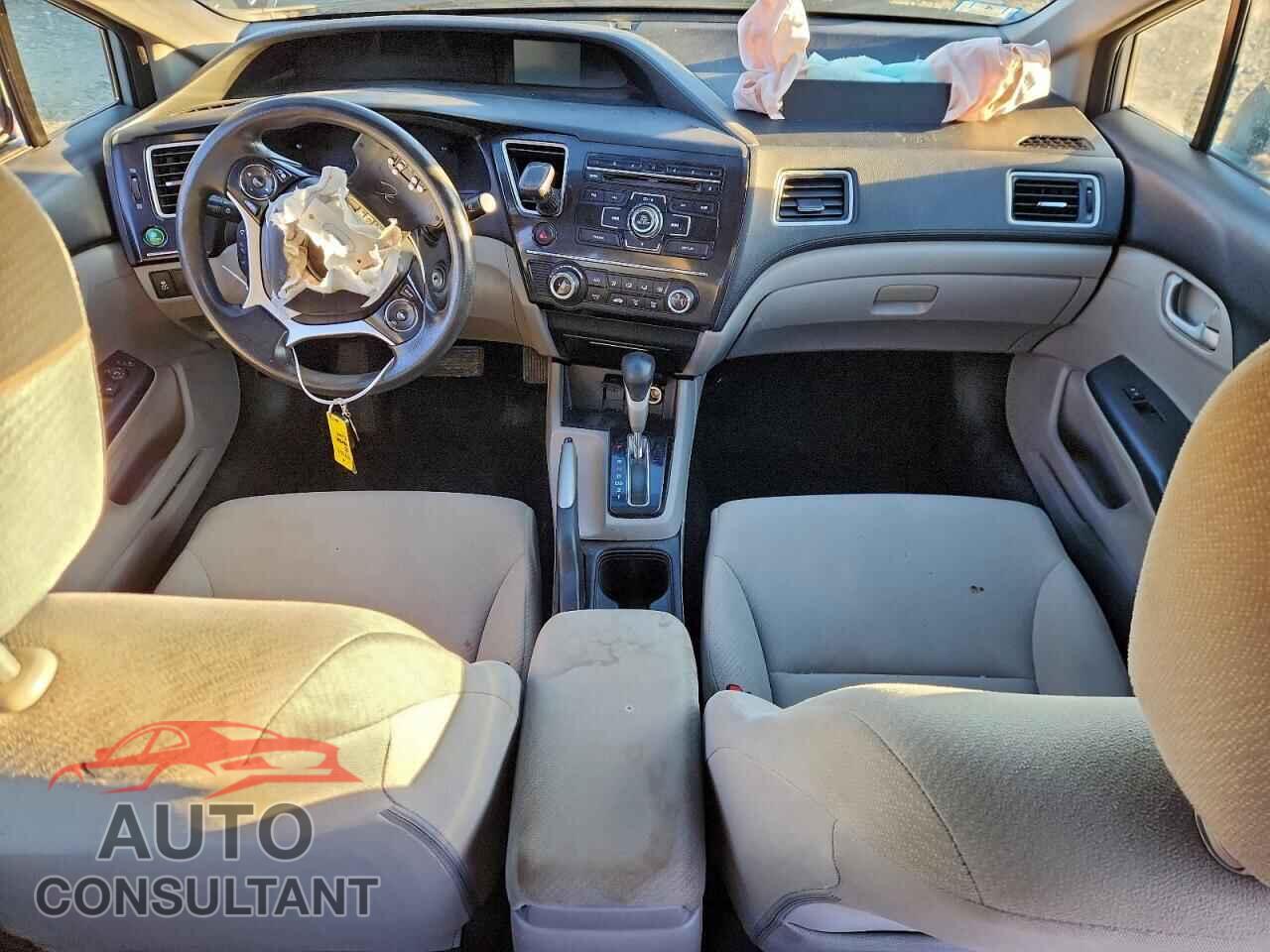 HONDA CIVIC 2013 - 2HGFB2F56DH595037