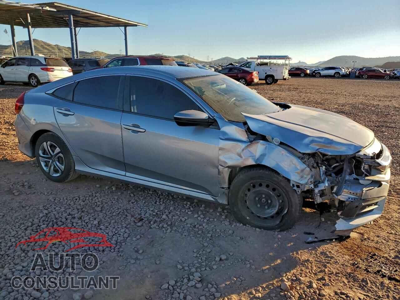 HONDA CIVIC 2018 - 2HGFC2F58JH584792
