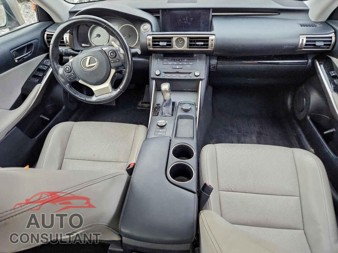 LEXUS IS 2015 - JTHBF1D28F5080120