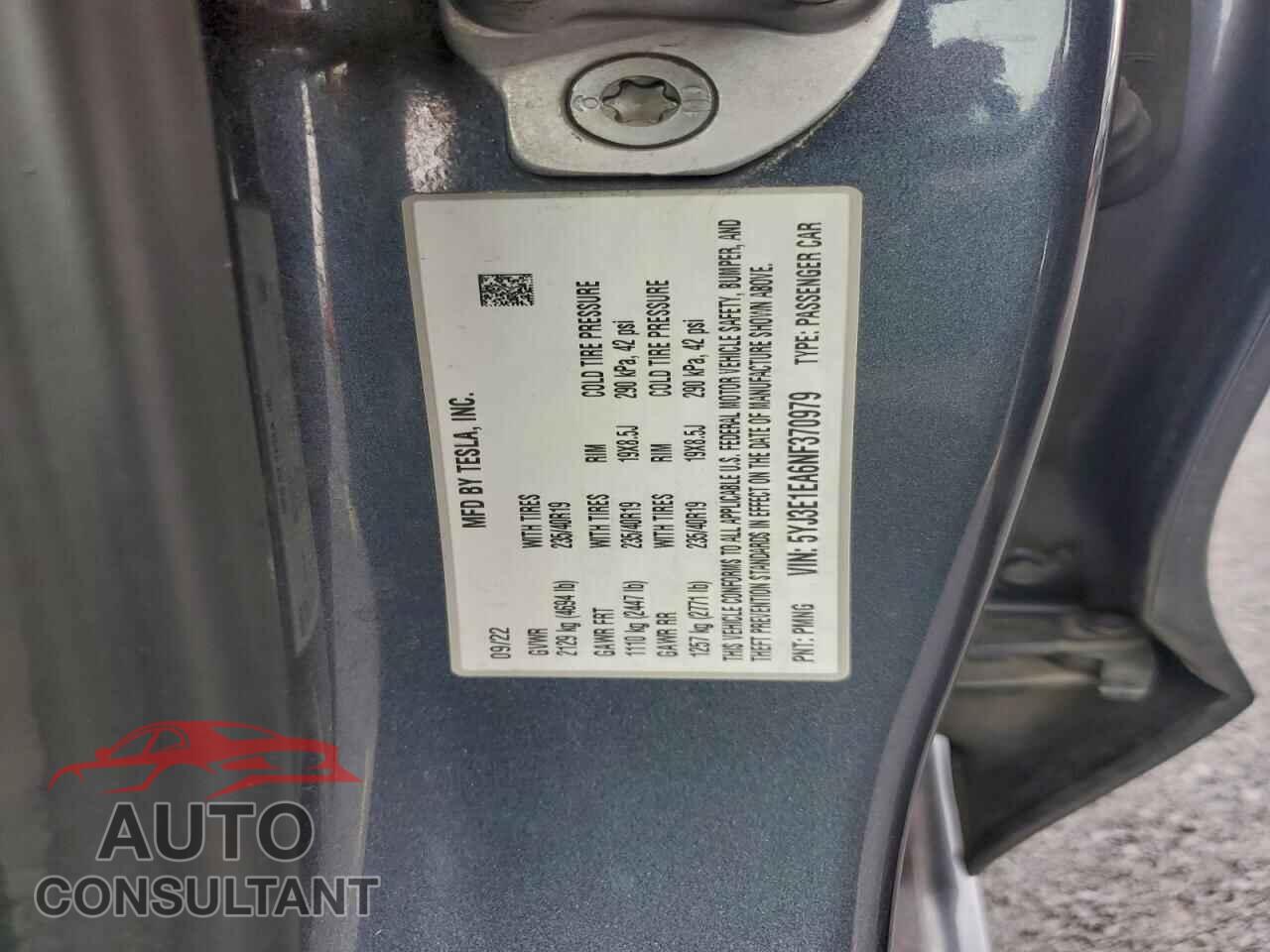 TESLA MODEL 3 2022 - 5YJ3E1EA6NF370979
