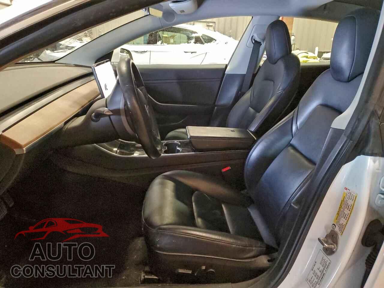 TESLA MODEL 3 2019 - 5YJ3E1EB6KF433342
