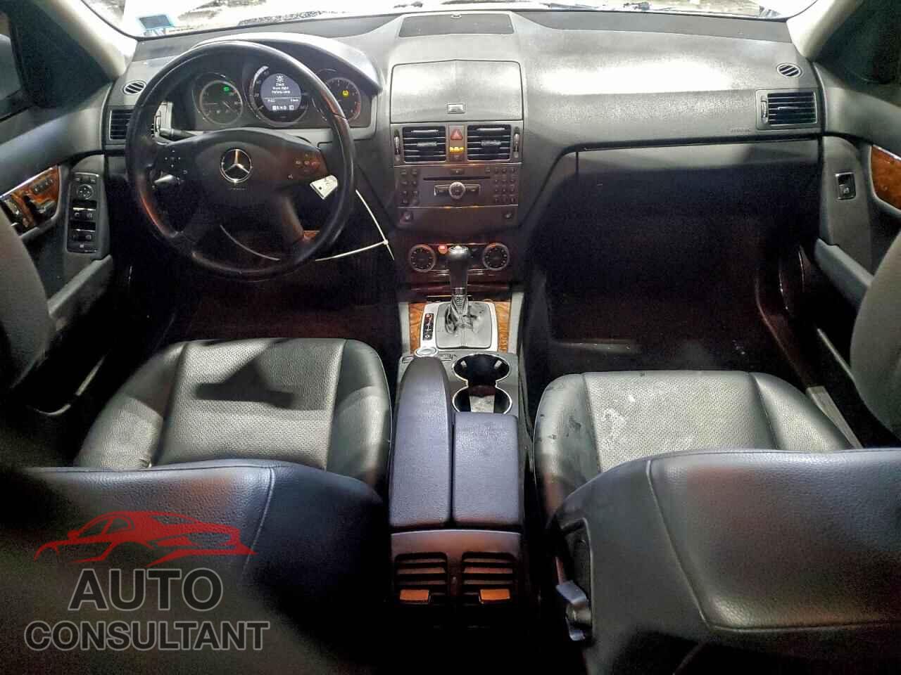 MERCEDES-BENZ C-CLASS 2010 - WDDGF8BBXAF406589