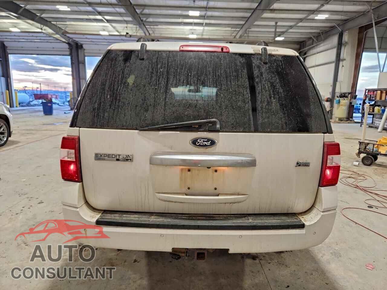FORD EXPEDITION 2011 - 1FMJK2A58BEF20405