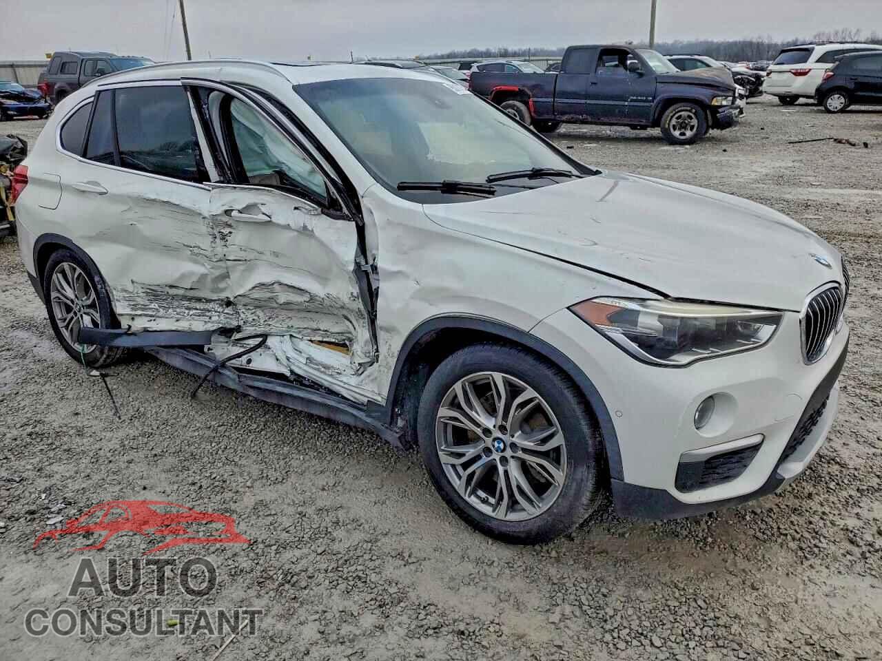 BMW X1 2017 - WBXHT3Z32H4A56265