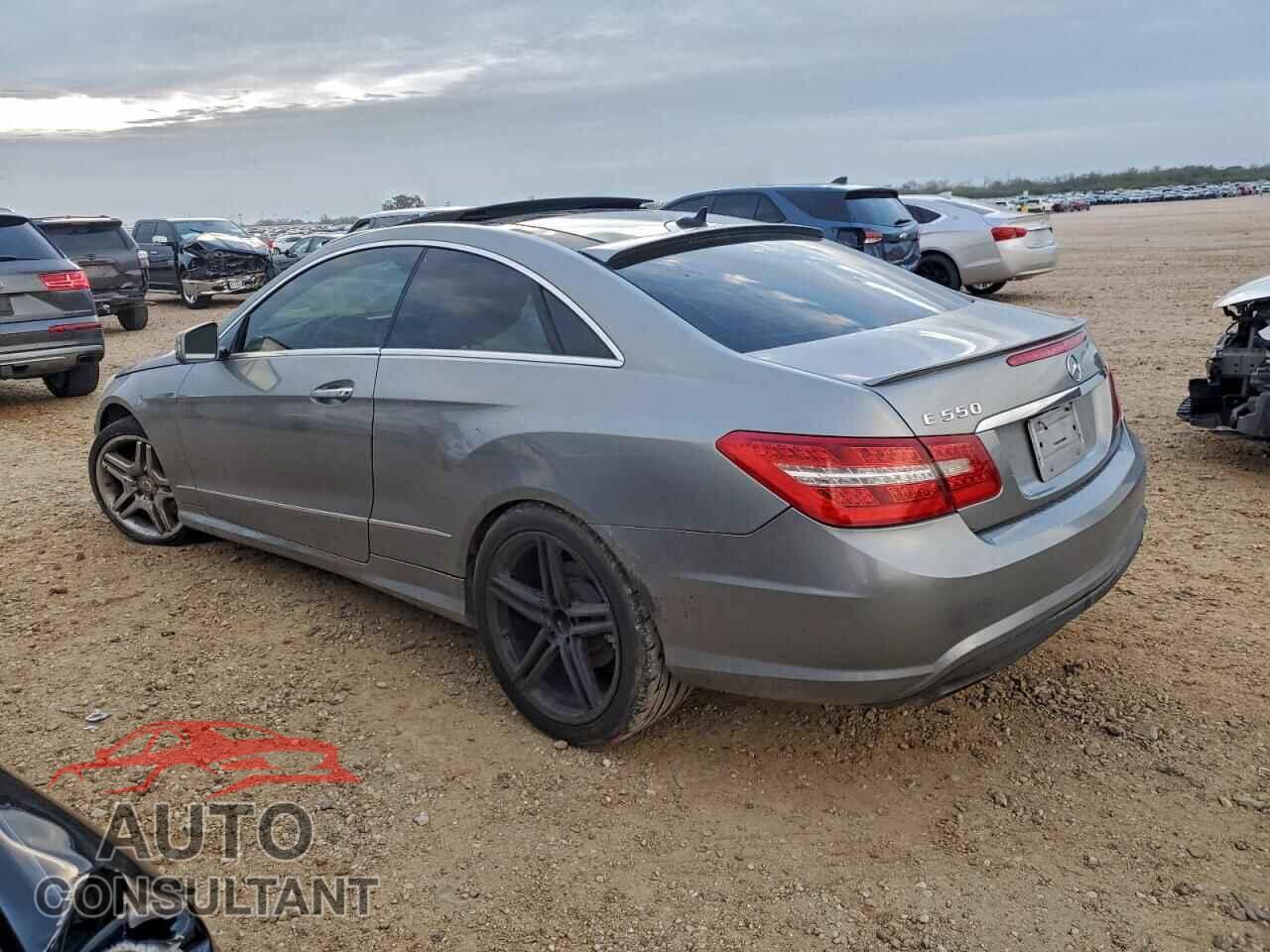 MERCEDES-BENZ E-CLASS 2011 - WDDKJ7CB4BF081327