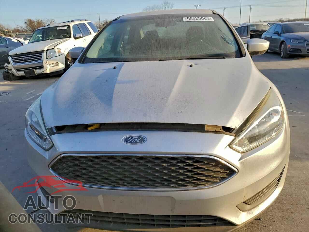 FORD FOCUS 2018 - 1FADP3FE7JL205340