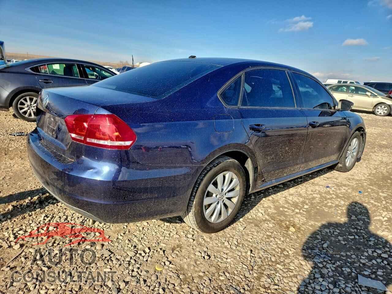VOLKSWAGEN PASSAT 2012 - 1VWAH7A30CC079636