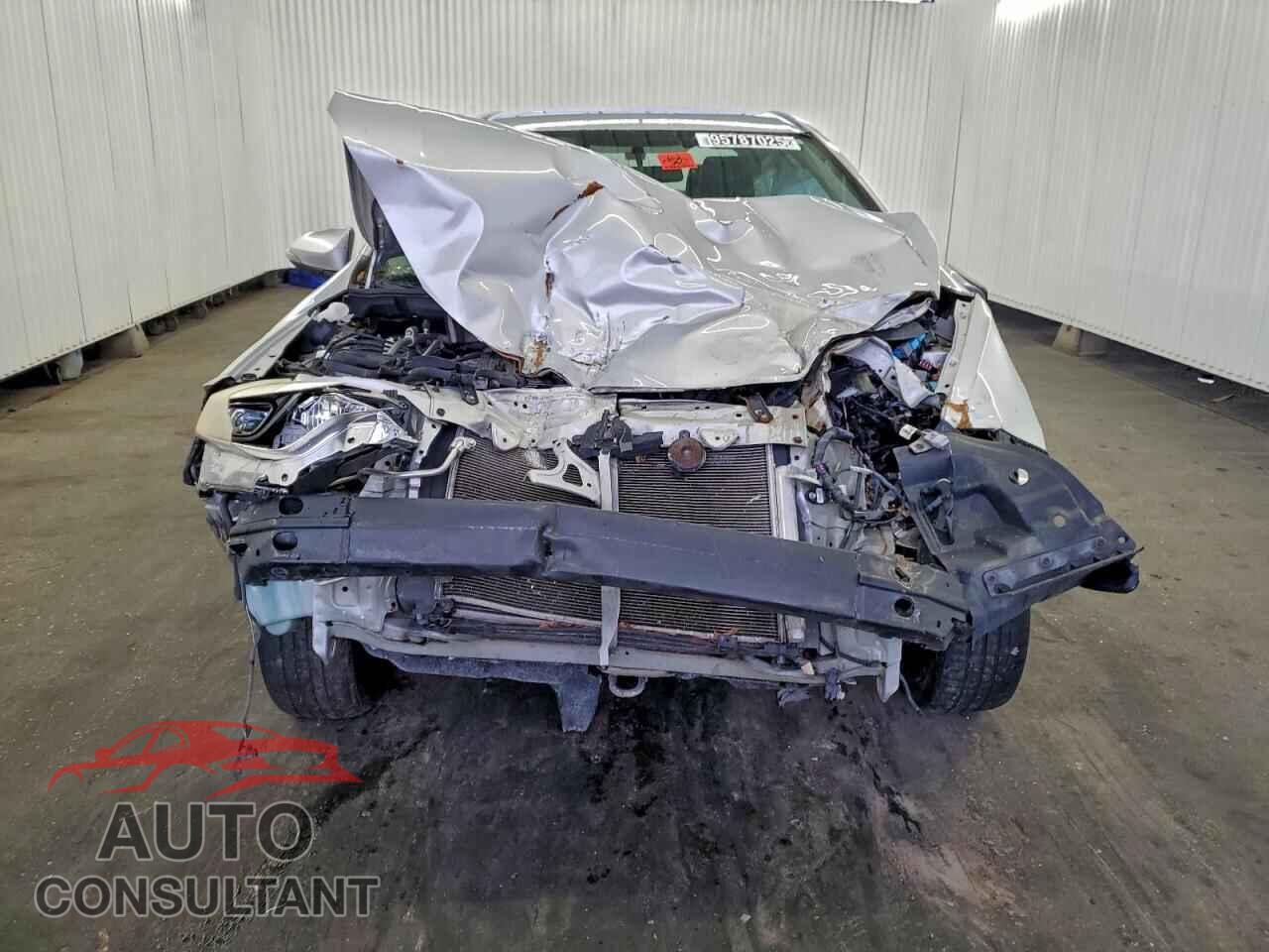 TOYOTA COROLLA 2015 - 2T1BURHE0FC360322