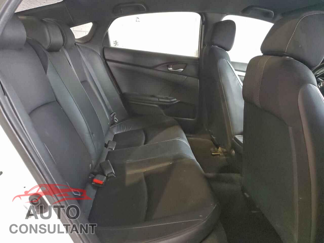 HONDA CIVIC 2019 - 2HGFC2F80KH597242