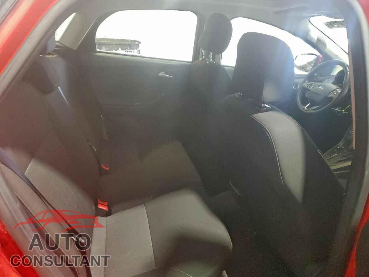 FORD FOCUS 2017 - 1FADP3M28HL346839