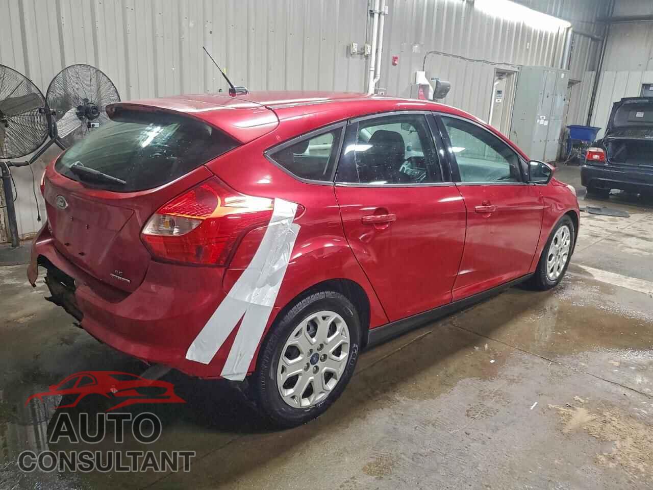 FORD FOCUS 2012 - 1FAHP3K20CL414175