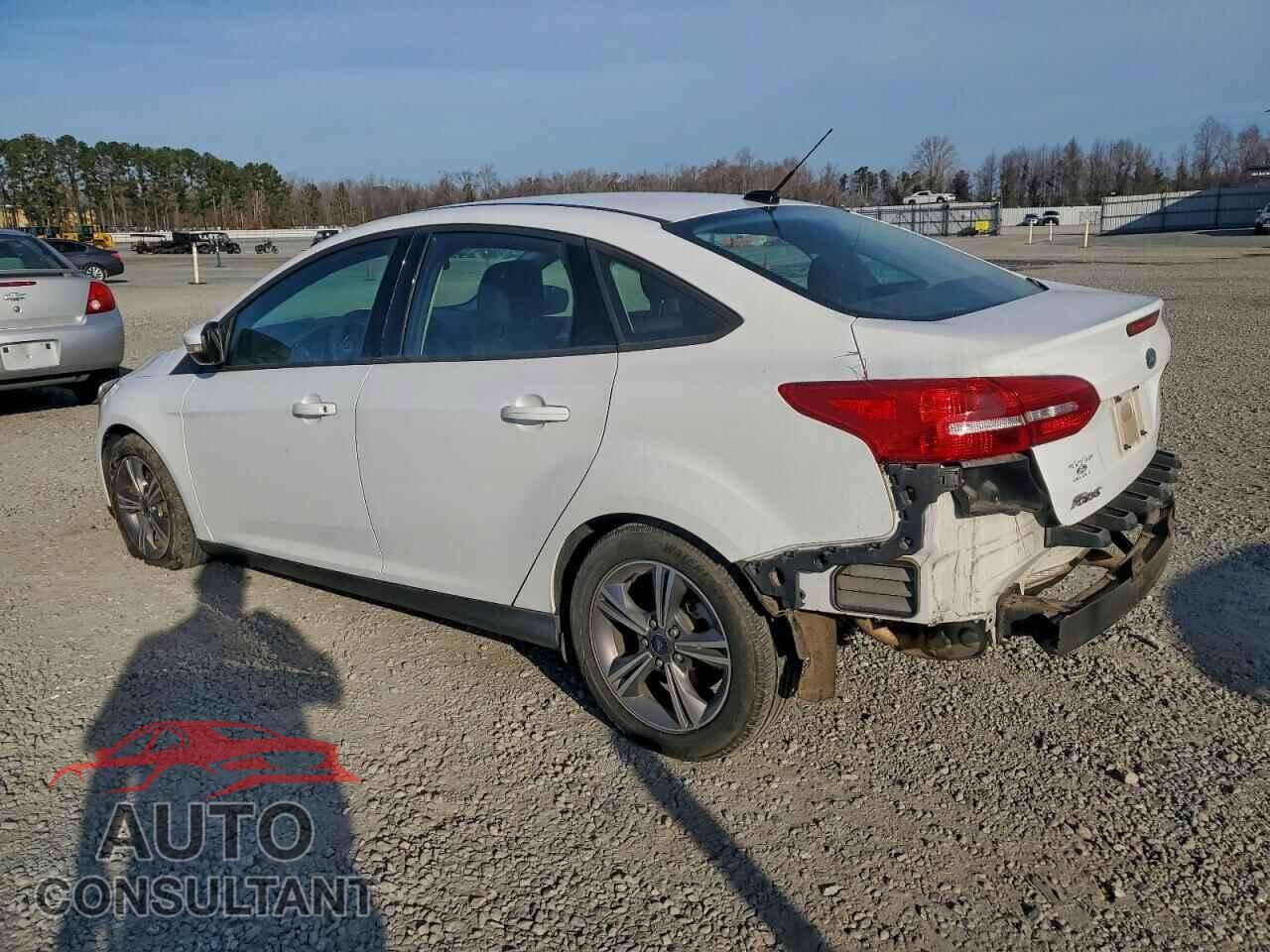 FORD FOCUS 2017 - 1FADP3FE0HL281752