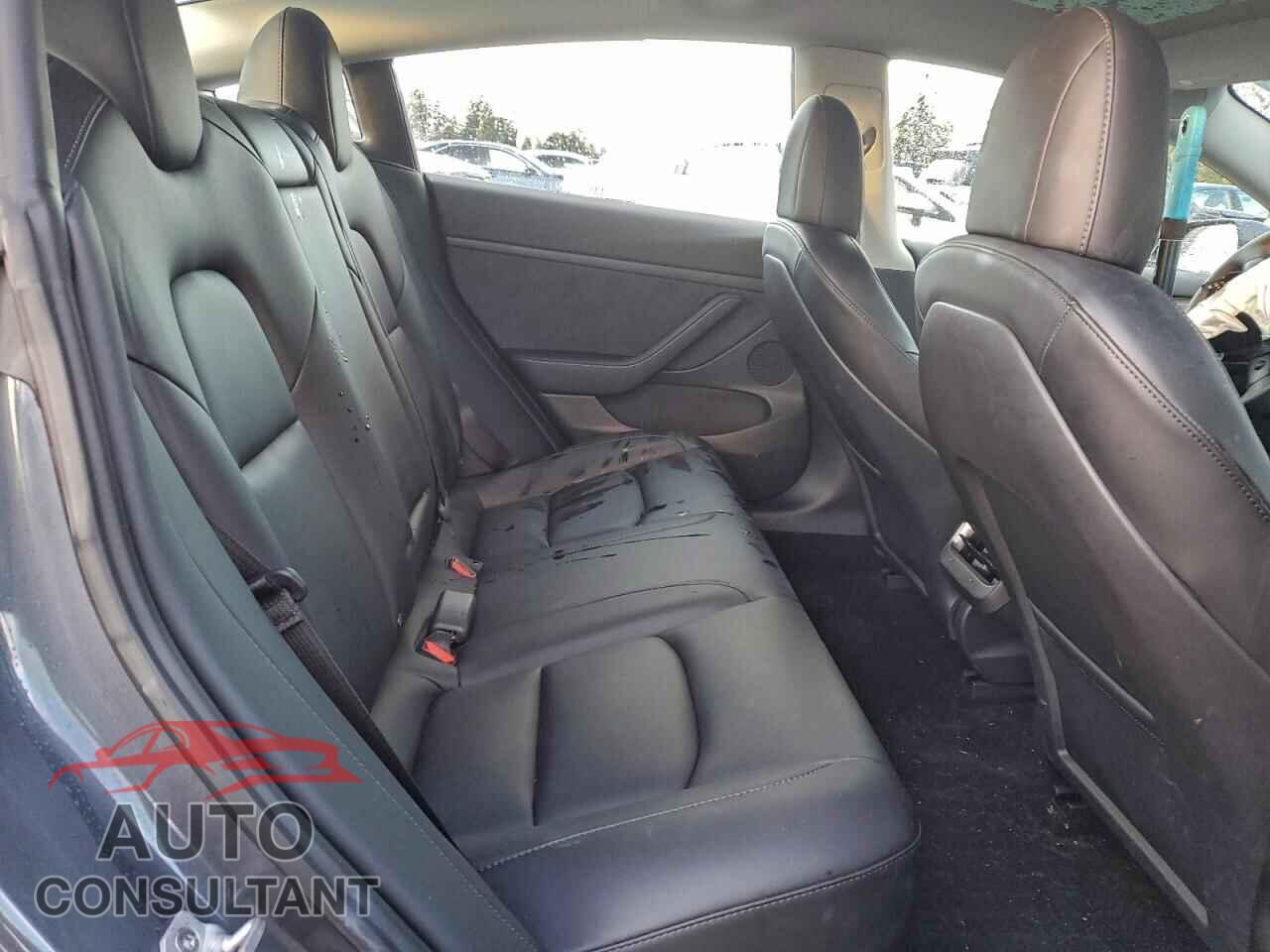 TESLA MODEL 3 2023 - 5YJ3E1EA5PF417891