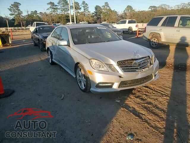 MERCEDES-BENZ E-CLASS 2012 - WDDHF5KB3CA570530