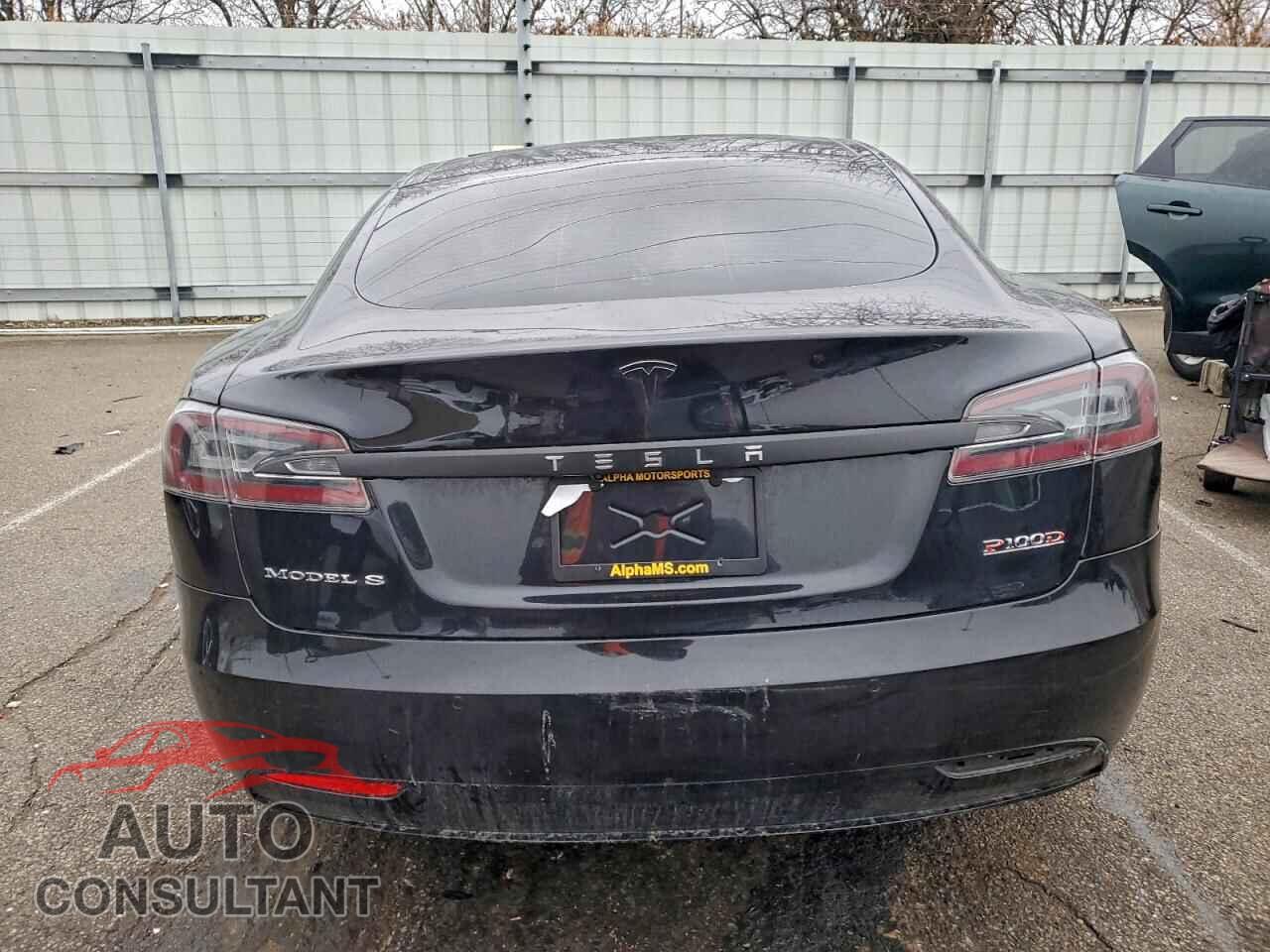 TESLA MODEL S 2017 - 5YJSA1E4XHF206771