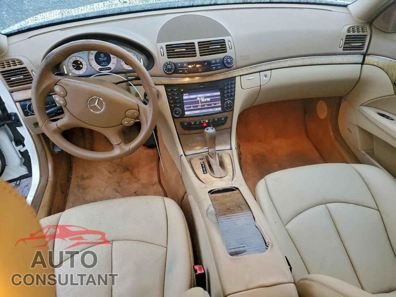 MERCEDES-BENZ E-CLASS 2009 - WDBUF56X29B396076