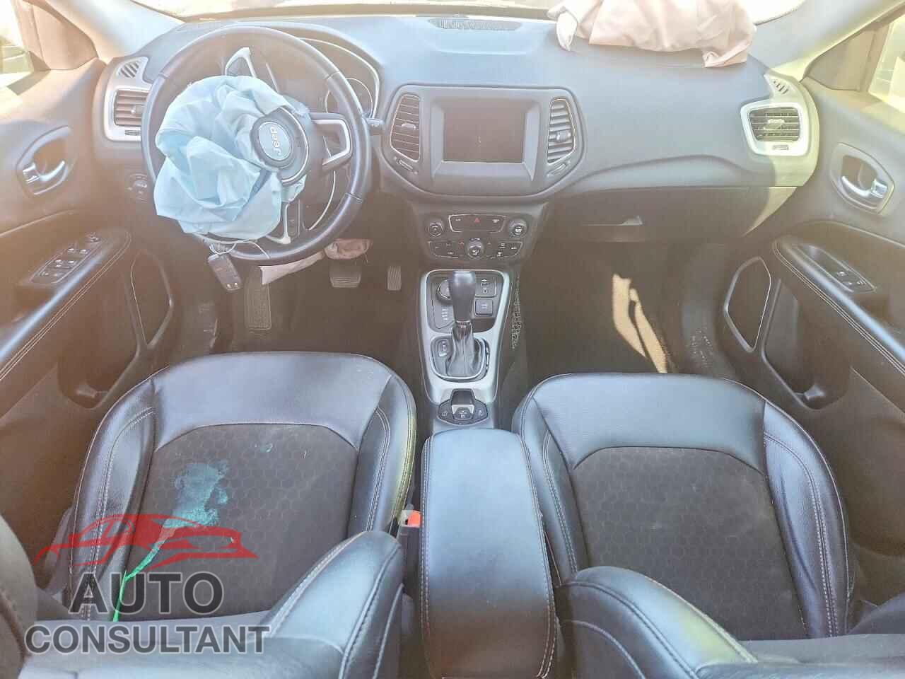 JEEP COMPASS 2020 - 3C4NJDBB0LT174666