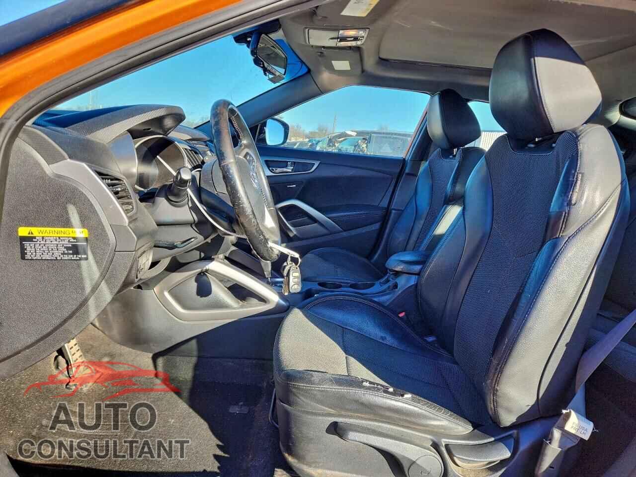 HYUNDAI VELOSTER 2013 - KMHTC6AD3DU158366
