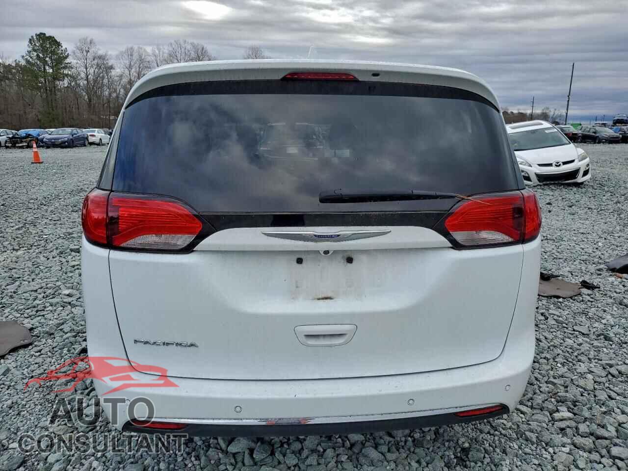 CHRYSLER PACIFICA 2018 - 2C4RC1FG9JR352266