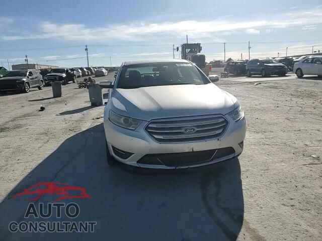 FORD TAURUS 2017 - 1FAHP2F80HG104729