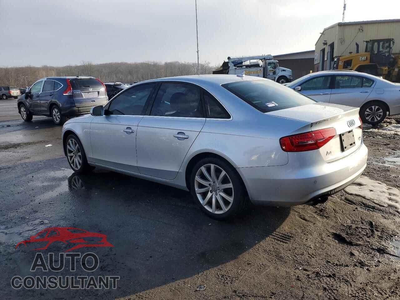 AUDI A4 2013 - WAUFFAFL9DN005896