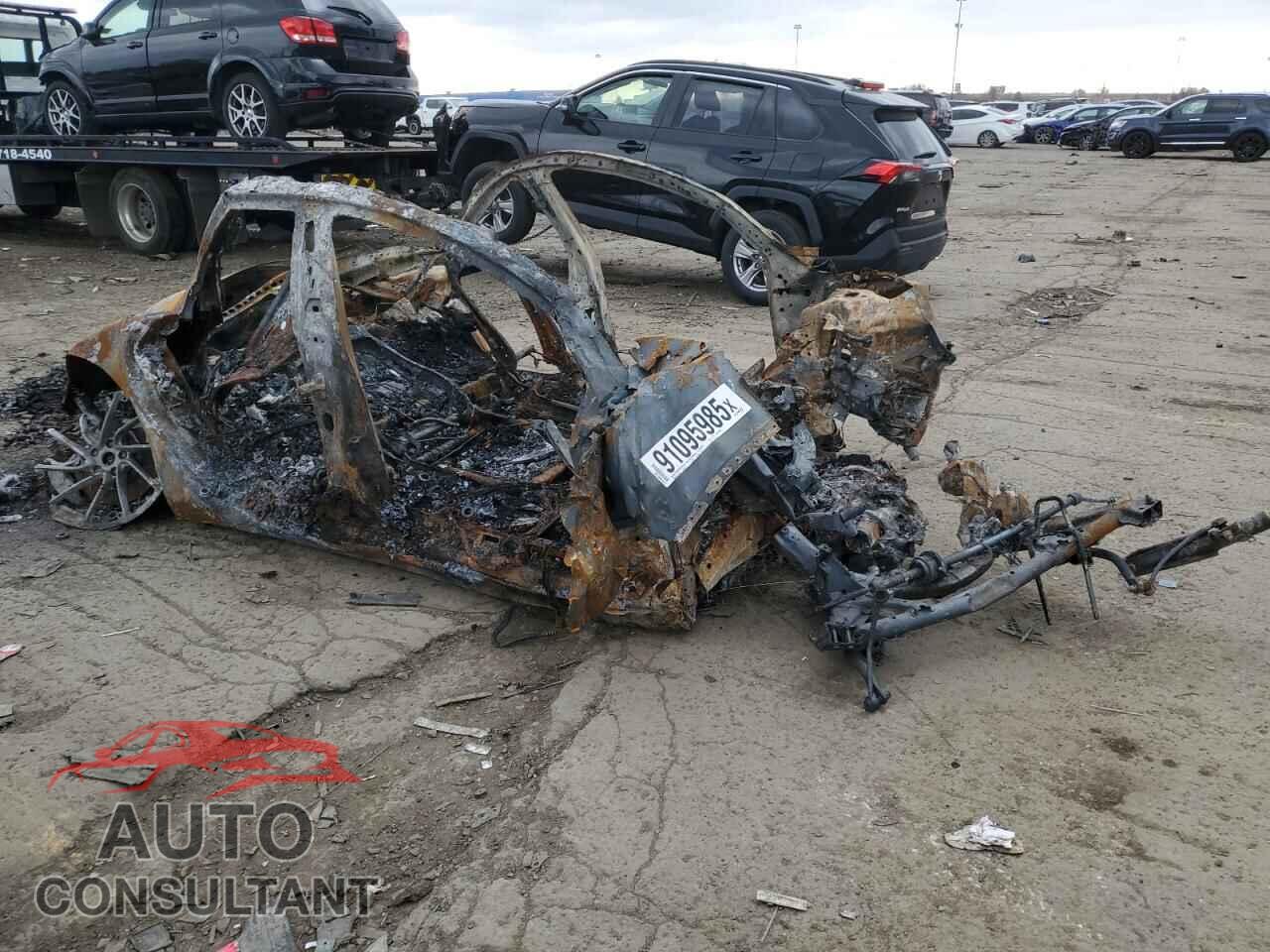 TESLA MODEL 3 2024 - 5YJ3E1ET9RF784779