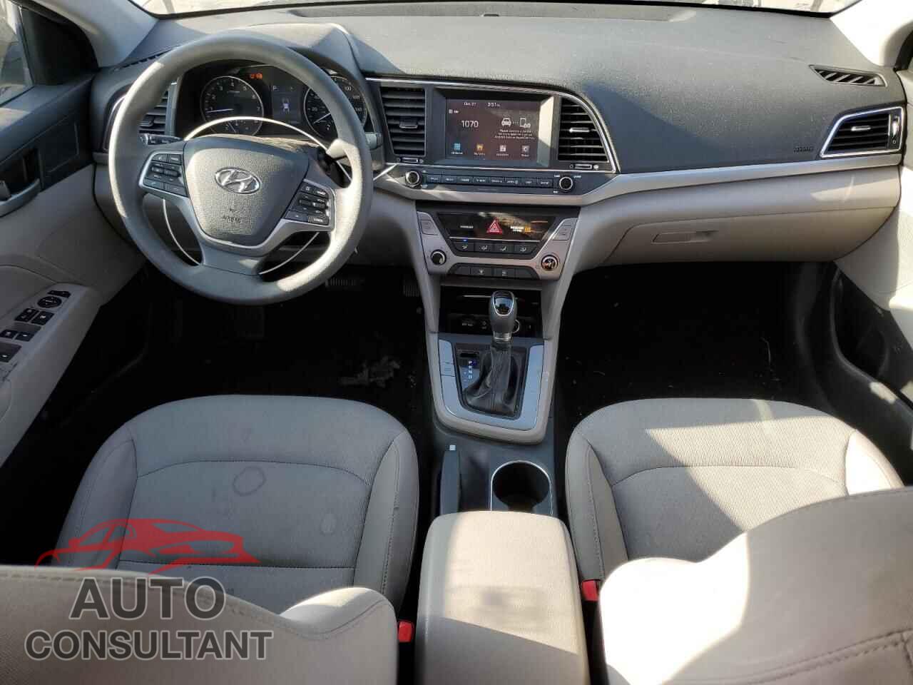 HYUNDAI ELANTRA 2018 - 5NPD84LF7JH257663