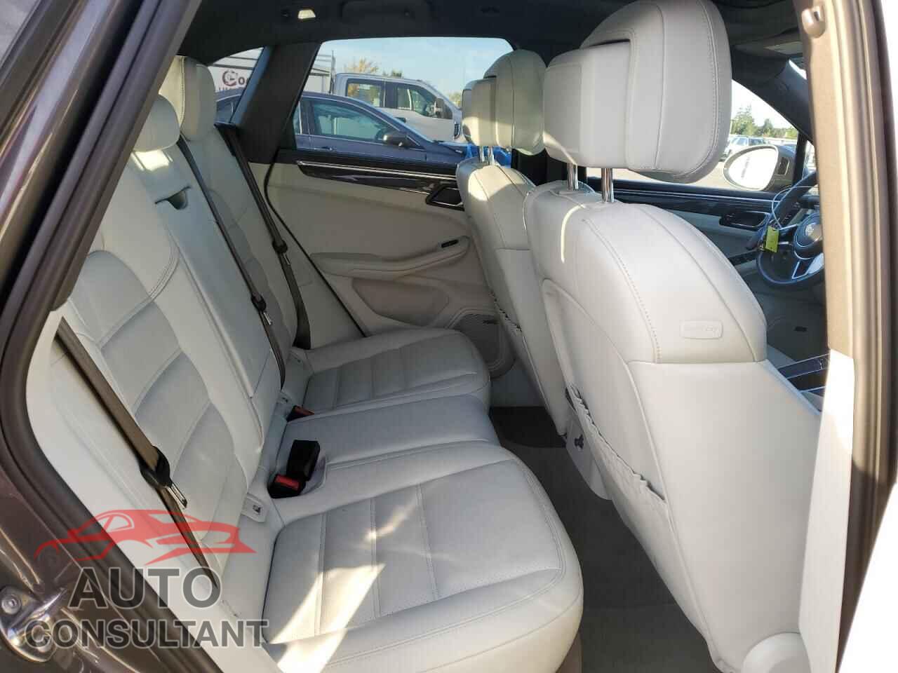 PORSCHE MACAN 2016 - WP1AB2A58GLB50904