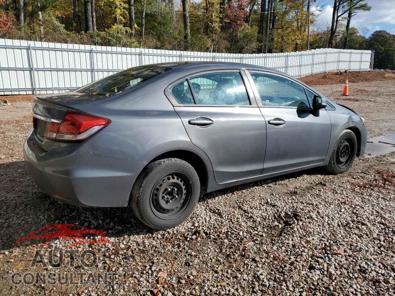 HONDA CIVIC 2013 - 2HGFB2F55DH589682
