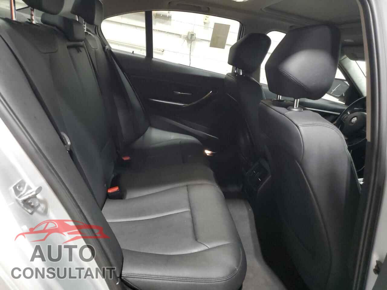 BMW 3 SERIES 2014 - WBA3C3G54ENS70170