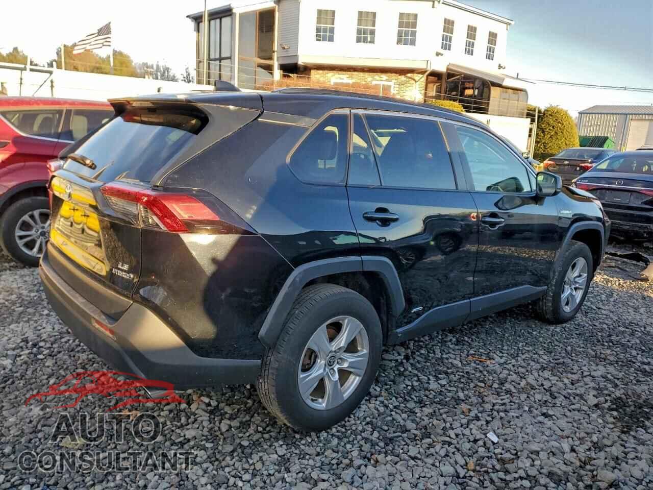 TOYOTA RAV4 2021 - JTML6RFV0MD010318