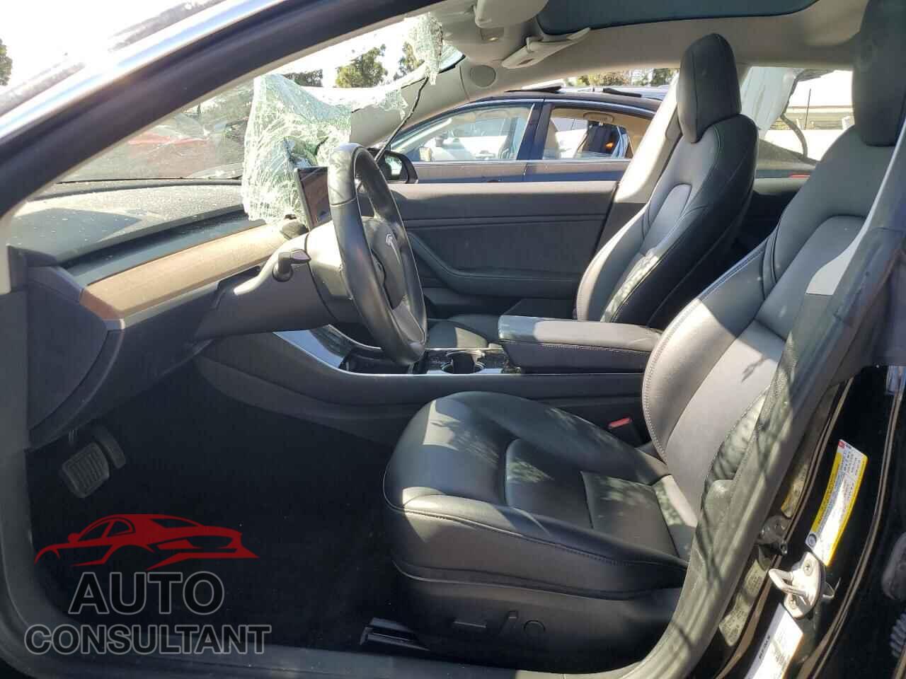 TESLA MODEL 3 2019 - 5YJ3E1EA4KF306306