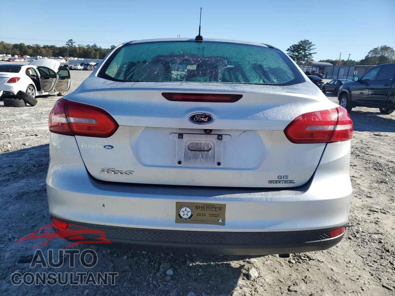 FORD FOCUS 2015 - 1FADP3F29FL208821