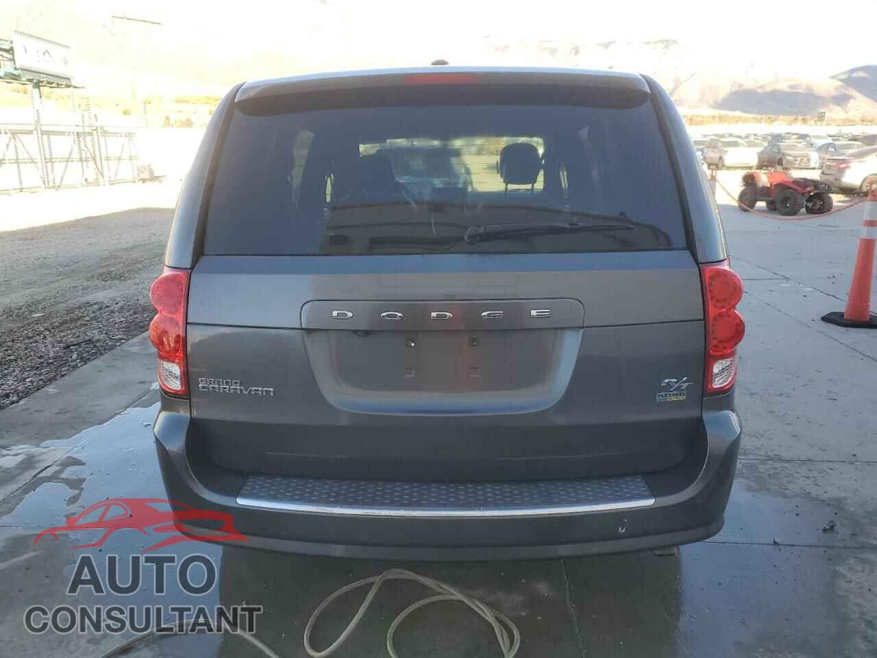 DODGE CARAVAN 2015 - 2C4RDGEGXFR533076
