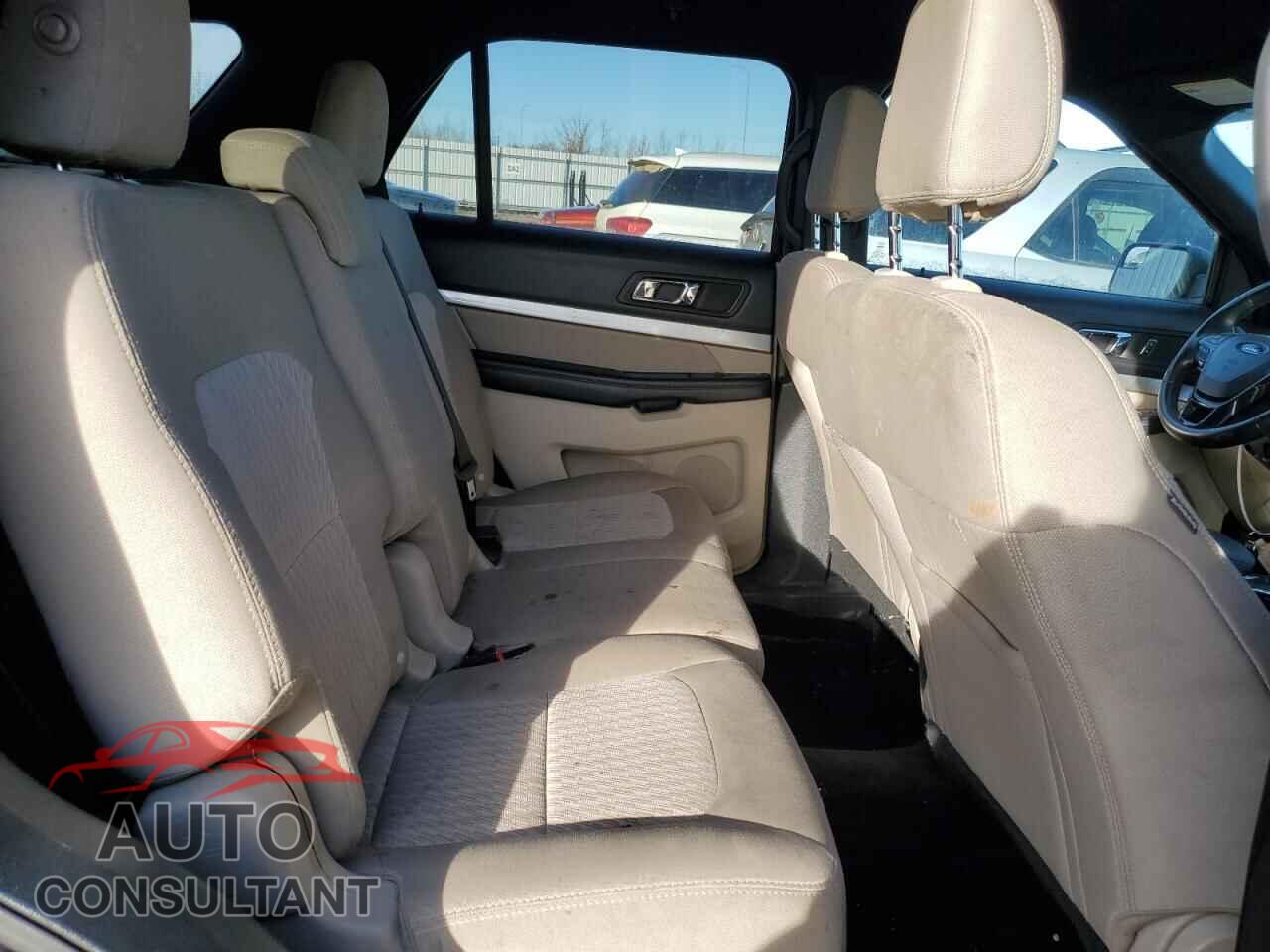 FORD EXPLORER 2018 - 1FM5K7B85JGB82021