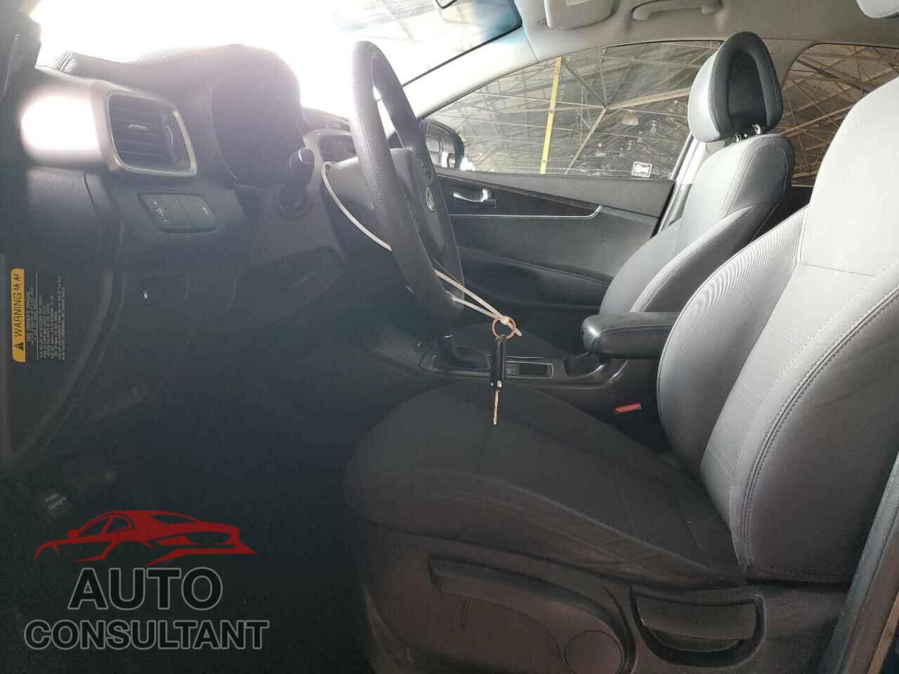 KIA SORENTO 2016 - 5XYPG4A3XGG166329