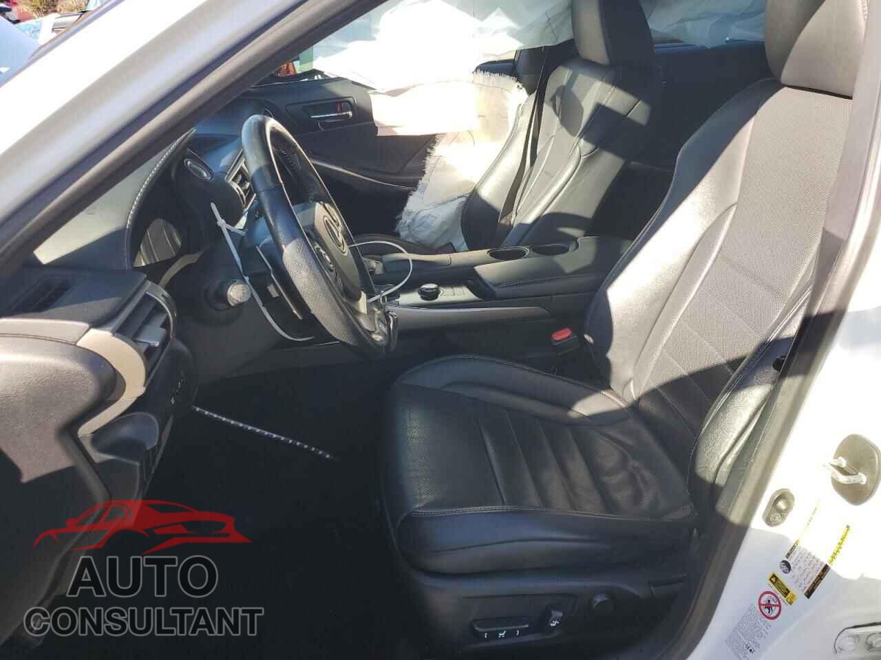 LEXUS IS 2014 - JTHCF1D27E5006545