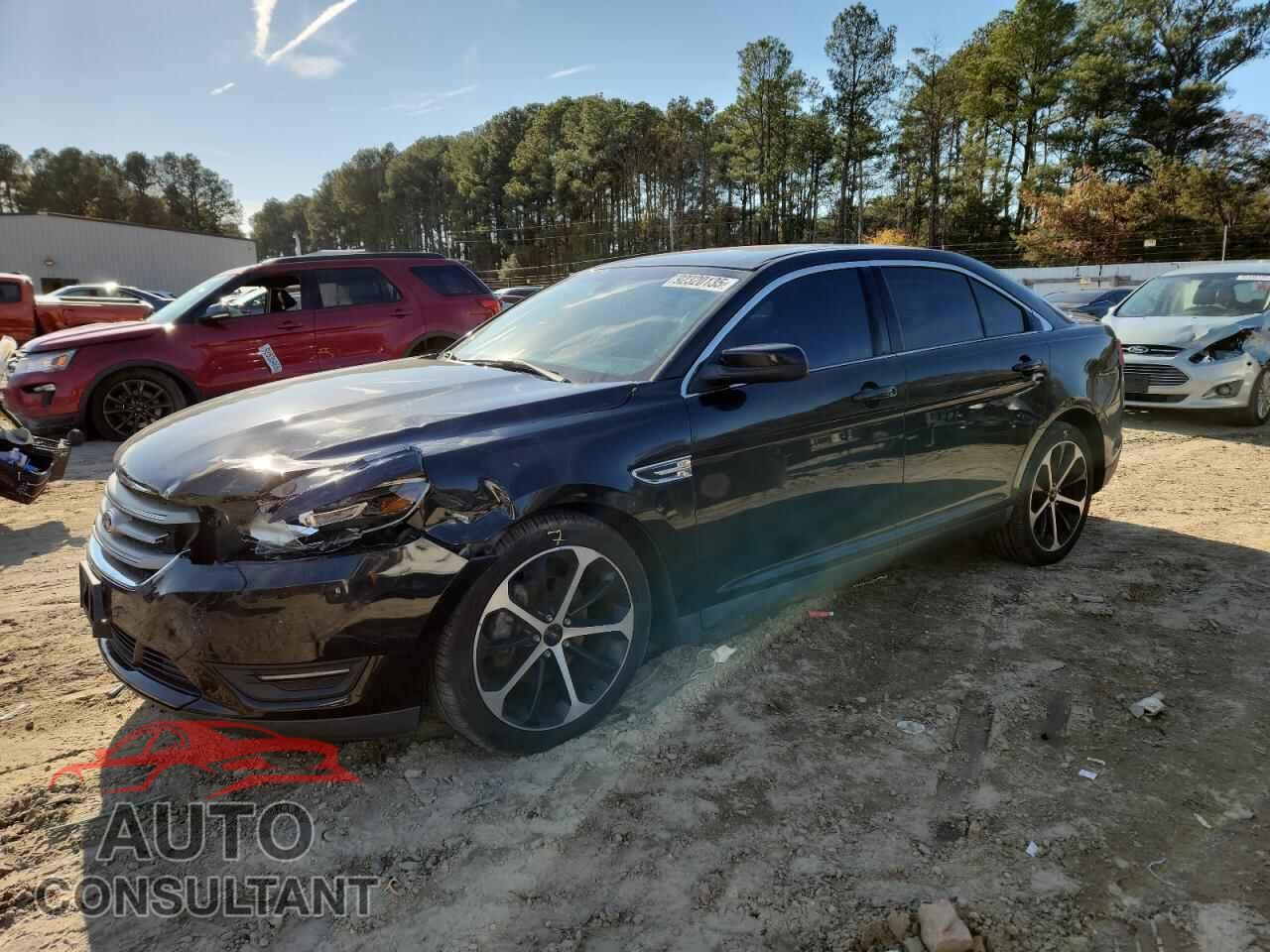 FORD TAURUS 2015 - 1FAHP2E82FG181276
