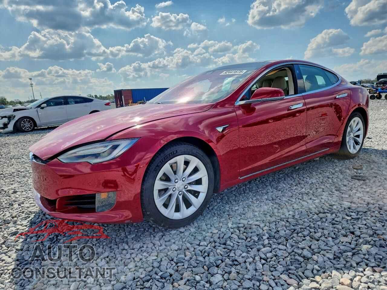 TESLA MODEL S 2017 - 5YJSA1E19HF209781