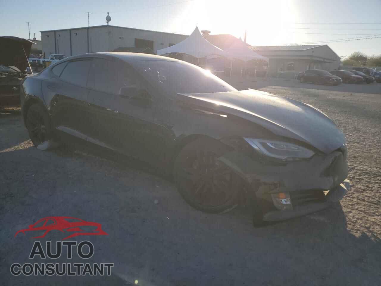 TESLA MODEL S 2021 - 5YJSA1E24MF427162
