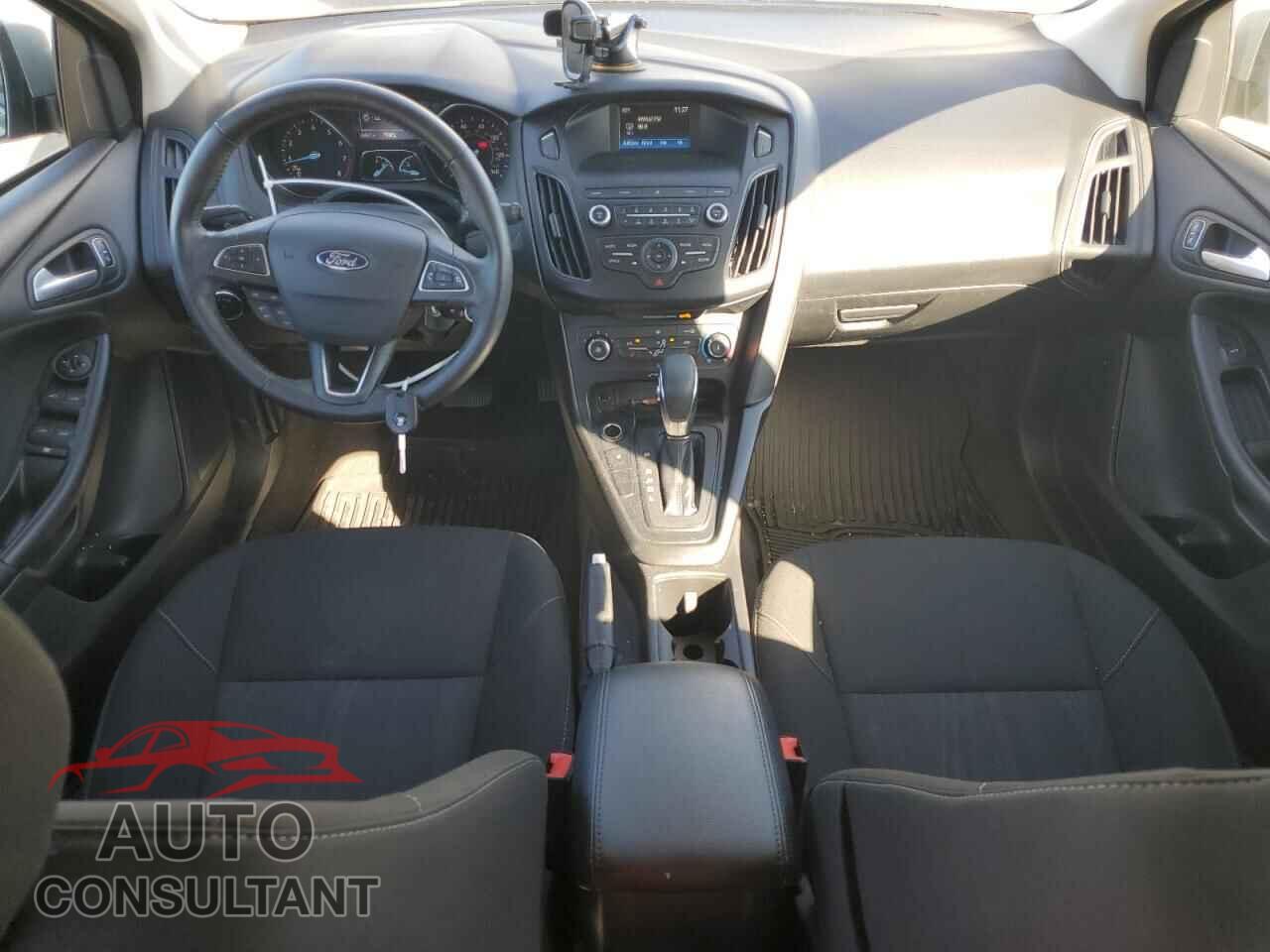FORD FOCUS 2018 - 1FADP3K25JL258601